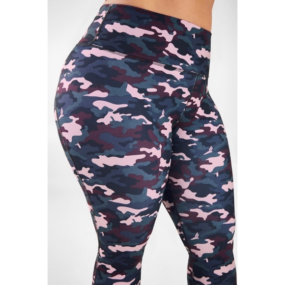 Fabletics high waisted power hold legging 1X - Picture 2 of 12